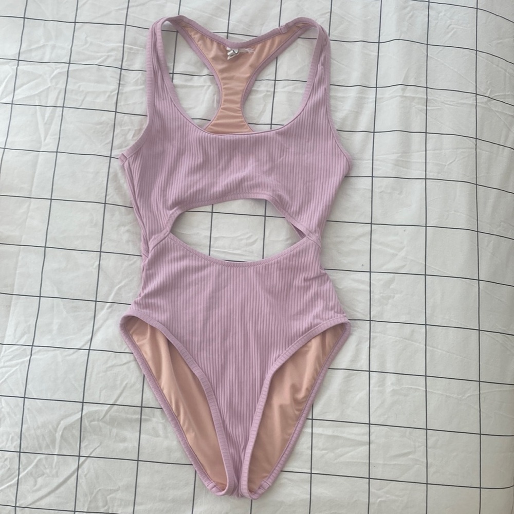 Adorable Madewell Lilac Monokini